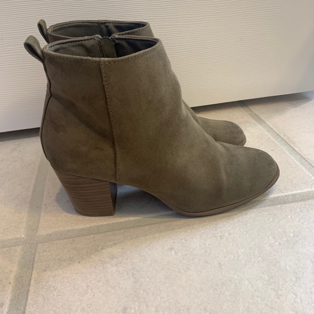 Olive Green Booties with Wooden Heel Size 9